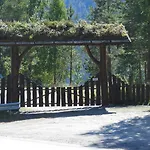 Naustloftet 別荘 Hornindal